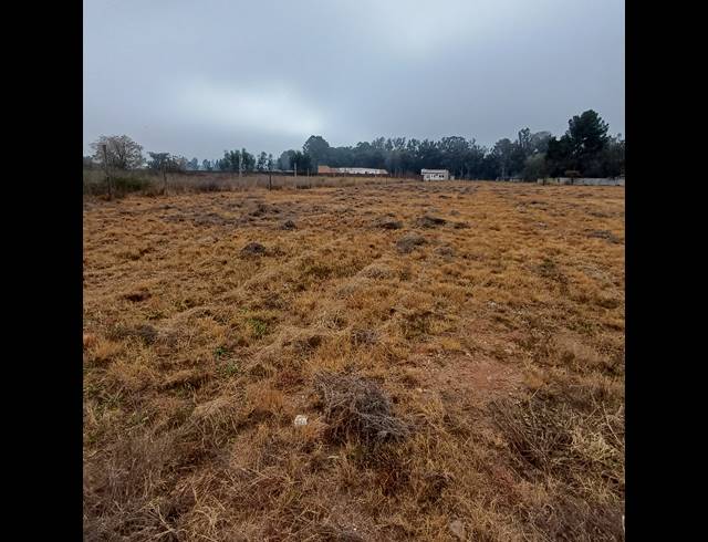 2,903M² VACANT LAND FOR SALE IN HENLEY ON KLIP